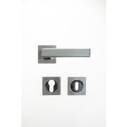 L&b Handle Decorative Style Key Satin Nickel/chrome Blister Monet