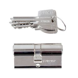 L&b Mcm Euro Profile Cylinderinder Nickel Blister 60mm