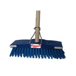 Broom Household Delux Flagged C/w Wood Hndl